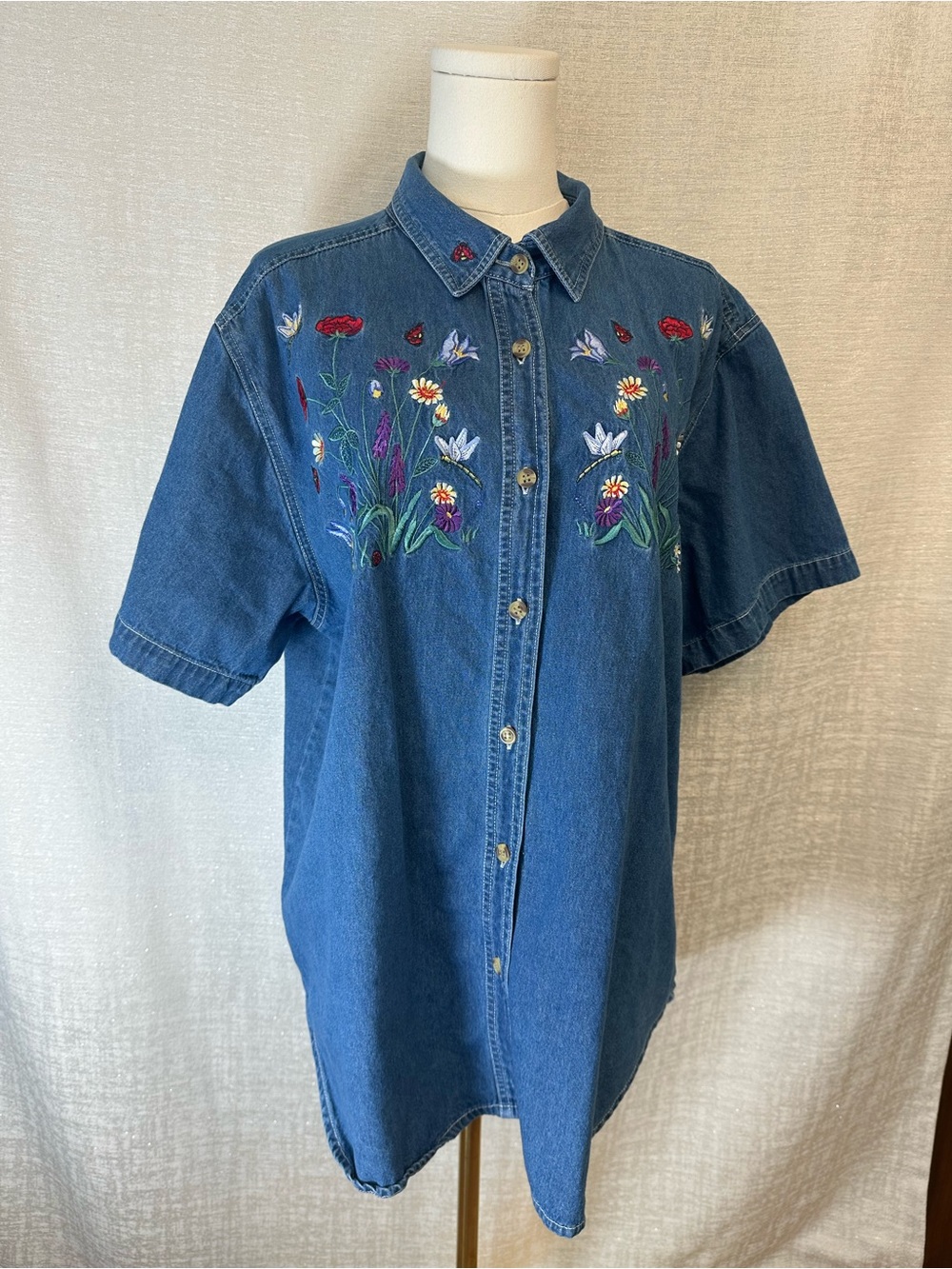 Vintage 90’s Bobbie Brooks Blue Denim Shirt with Embroidered Dragonflies/Floral